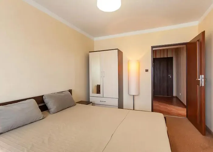 Anastazja Pensión 3*